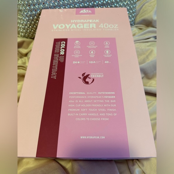 VOYAGER 40 oz
STAINLESS STEEL INSULATED TUMBLER - Picture 2 of 3